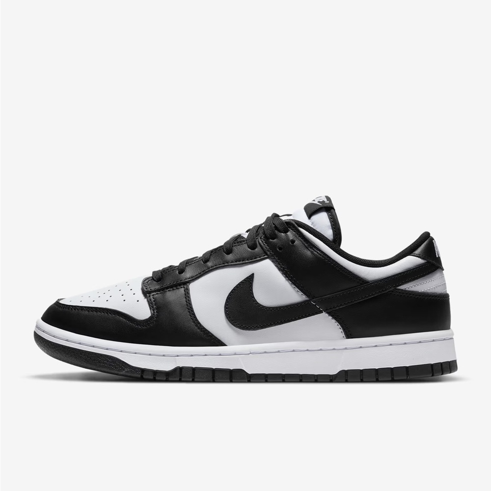 Nike Women’s Panda Low Dunks